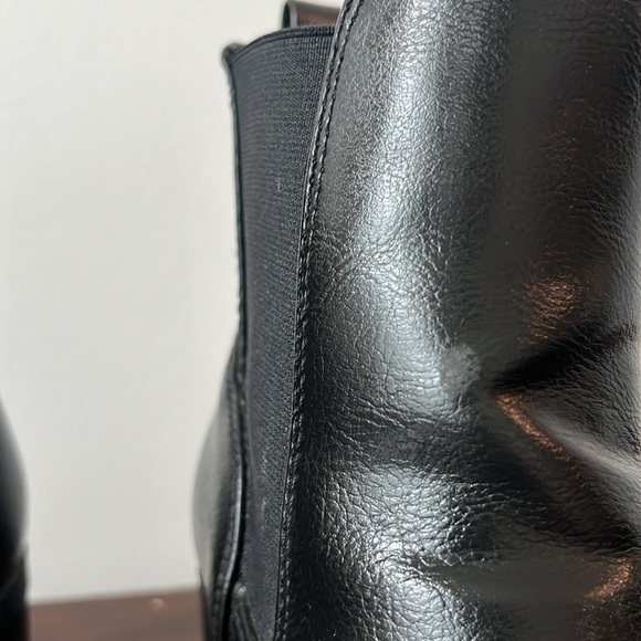 Call It Spring Black Chelsea Ankle Boots – Size 7 - Picture 3 of 6